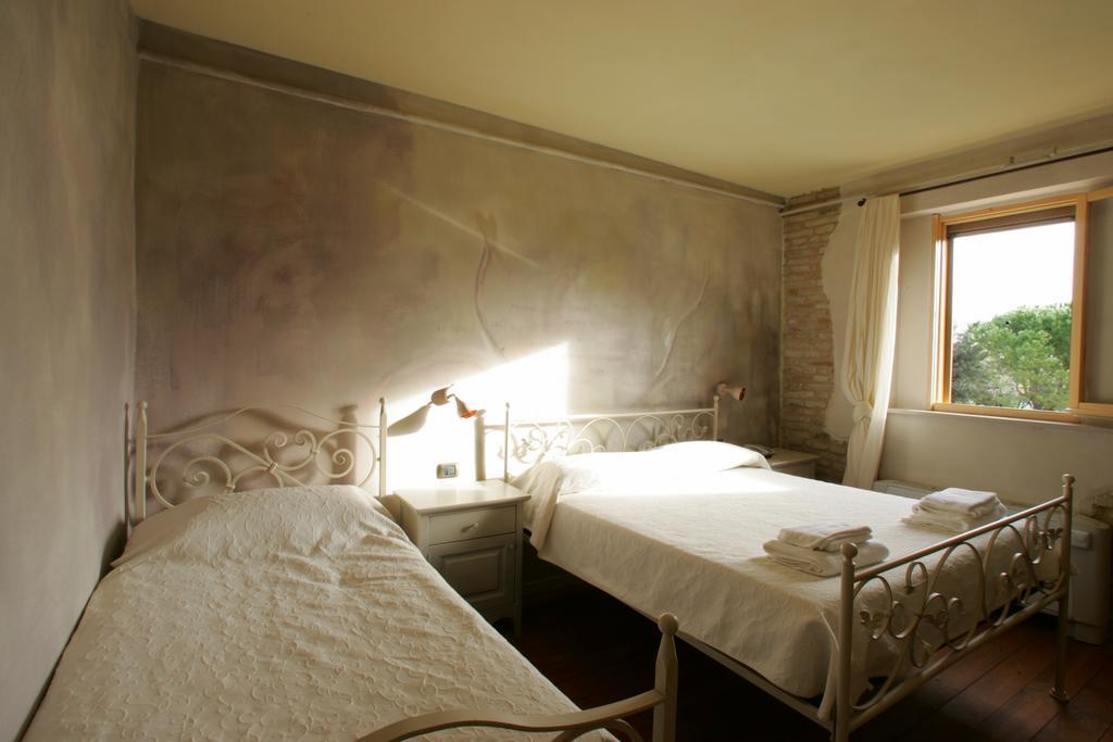 Ristorante Country House Isolabelgatto Βίλα Fano Δωμάτιο φωτογραφία