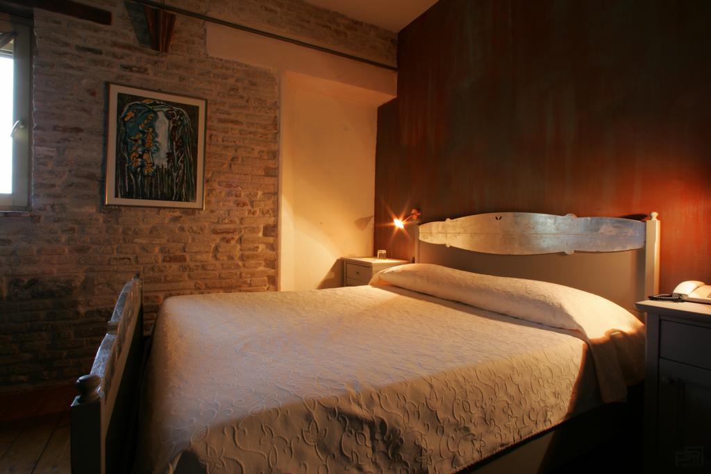 Ristorante Country House Isolabelgatto Βίλα Fano Δωμάτιο φωτογραφία